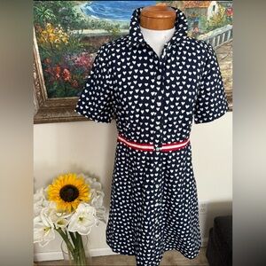 Absolutely beautiful, heart print dress is Draper James style. Size. 10